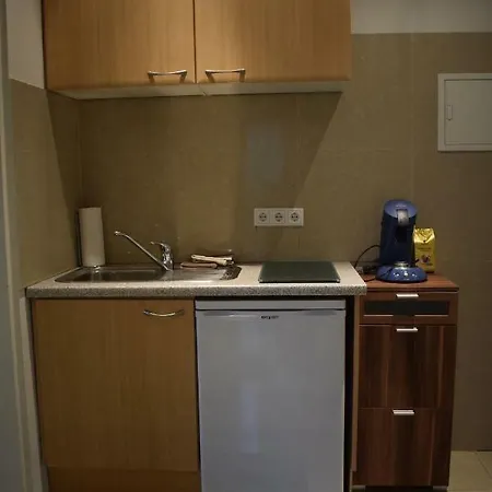 Zittera - Adults Only Ίνσμπρουκ